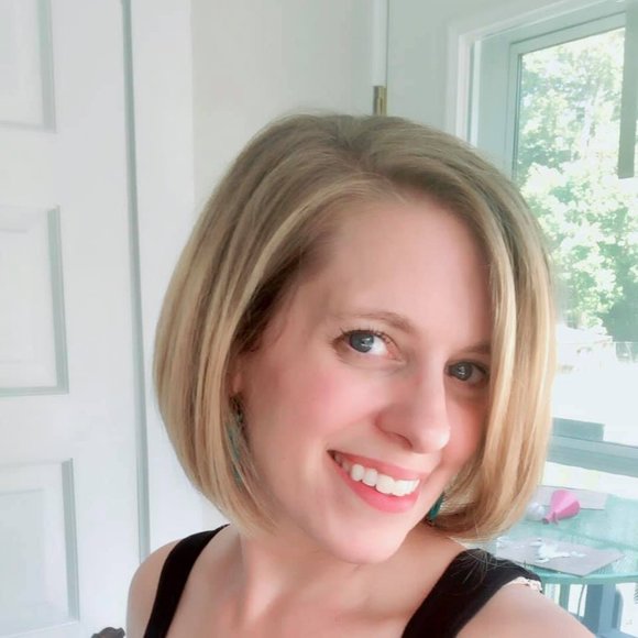 Meet Lindsey (Owner, Moonbeam Mercantile) - Picture 1 of 1
